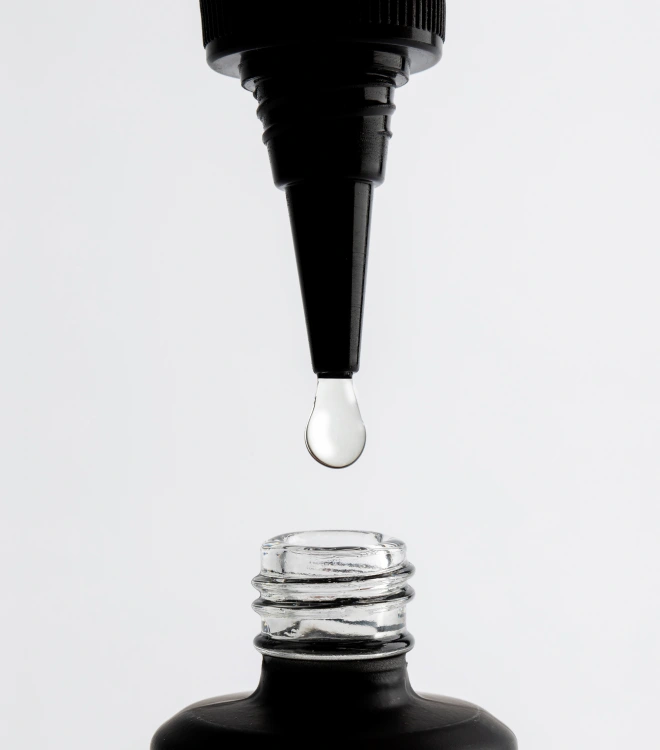 Глянцевый топ без липкого слоя Blade 30 мл