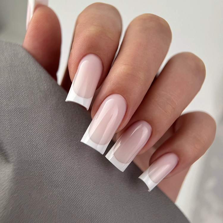 Цветной гель-лак White French 01